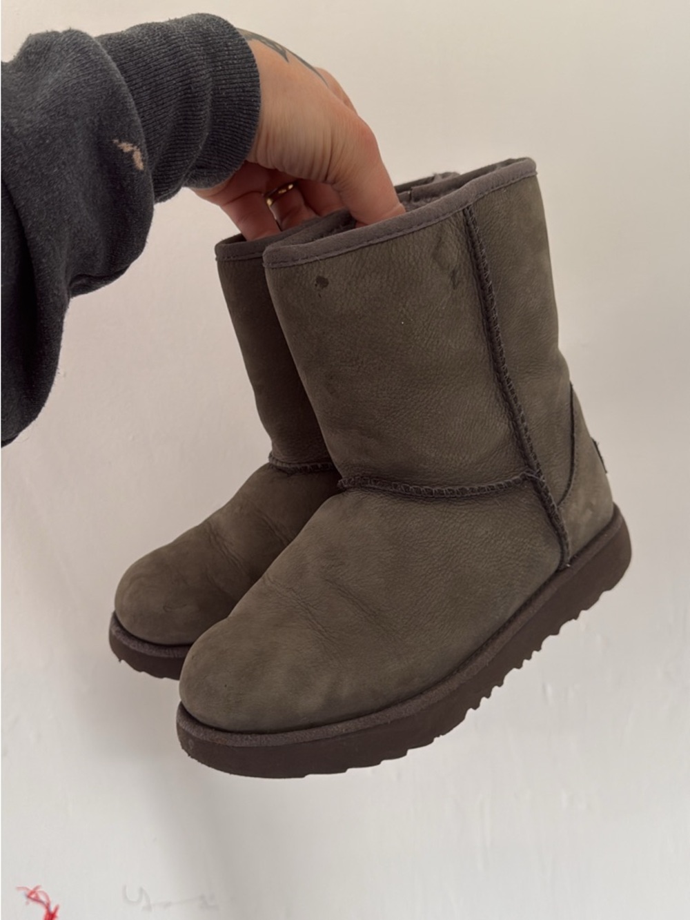 UGG Kids Classic Short Boots Gray Brown